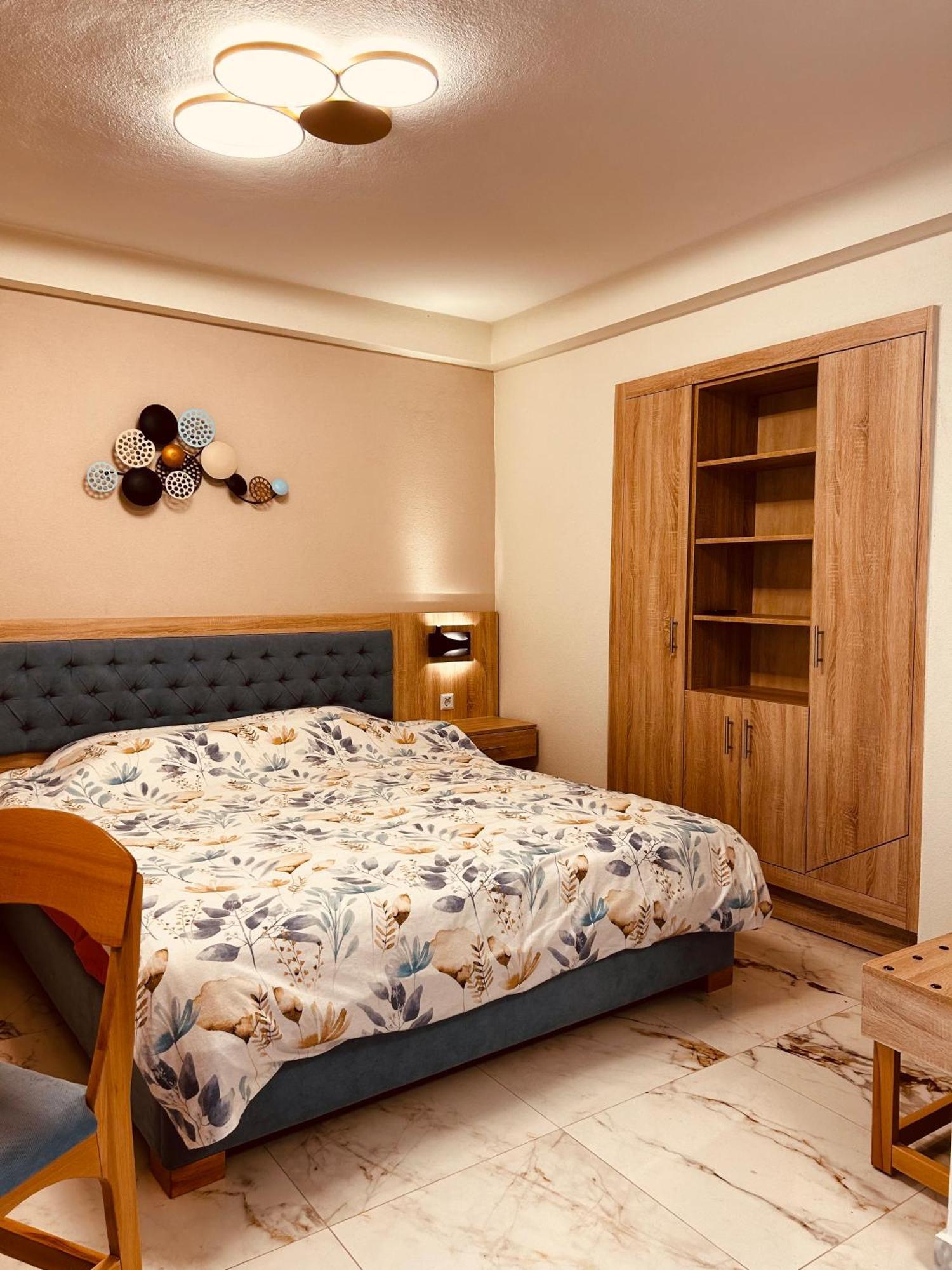 Marble House Apartment Kavala Bagian luar foto